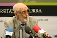  Foto: José Luis Sampedro, a la Universitat d’Andorra. UdA, 2008.