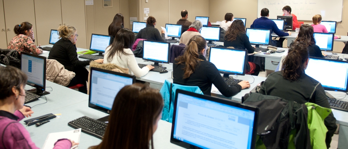 Permalink to: Matrícula oberta per als estudis virtuals i d’extensió universitària 2019 Permalink to: Matrícula oberta per als estudis virtuals i d’extensió universitària 2019